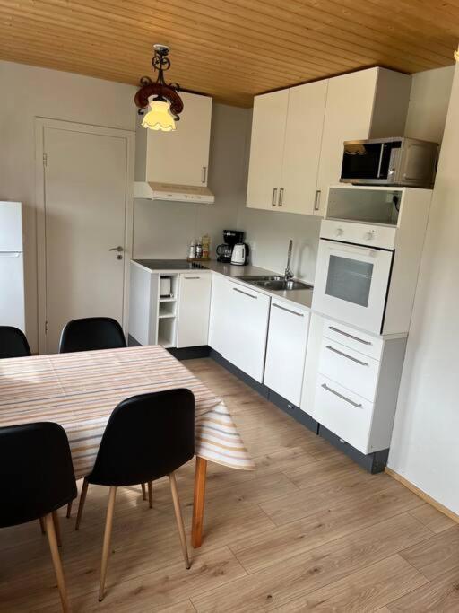 Black Valley Apartment Thoroddsstathir Luaran gambar