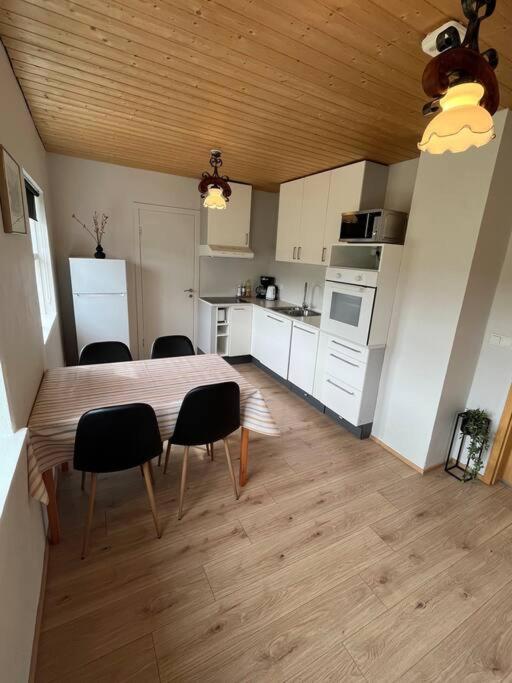 Black Valley Apartment Thoroddsstathir Luaran gambar
